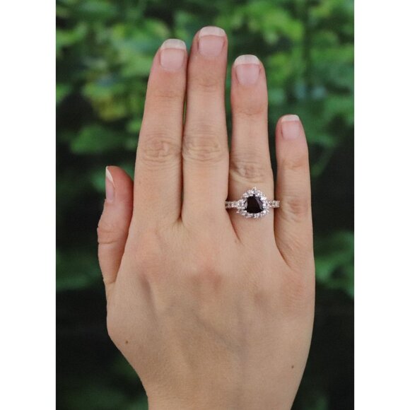 Sterling Silver Natural Garnet and White Topaz Ring Size 7 1/4 - Picture 2 of 8